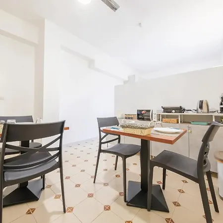 Guest house Casa Sapio 3*